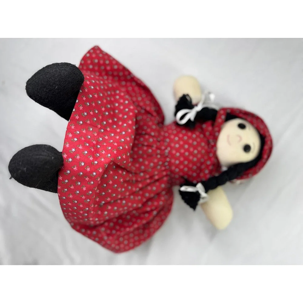Laura Ingalls Wilder Little Town on the Prairie Rag Doll Red Floral 15 inch VTG